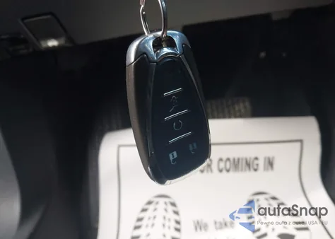 2018 Chevrolet Equinox Lt from USA, damaged, VIN 3GNAXJEV8JL352507